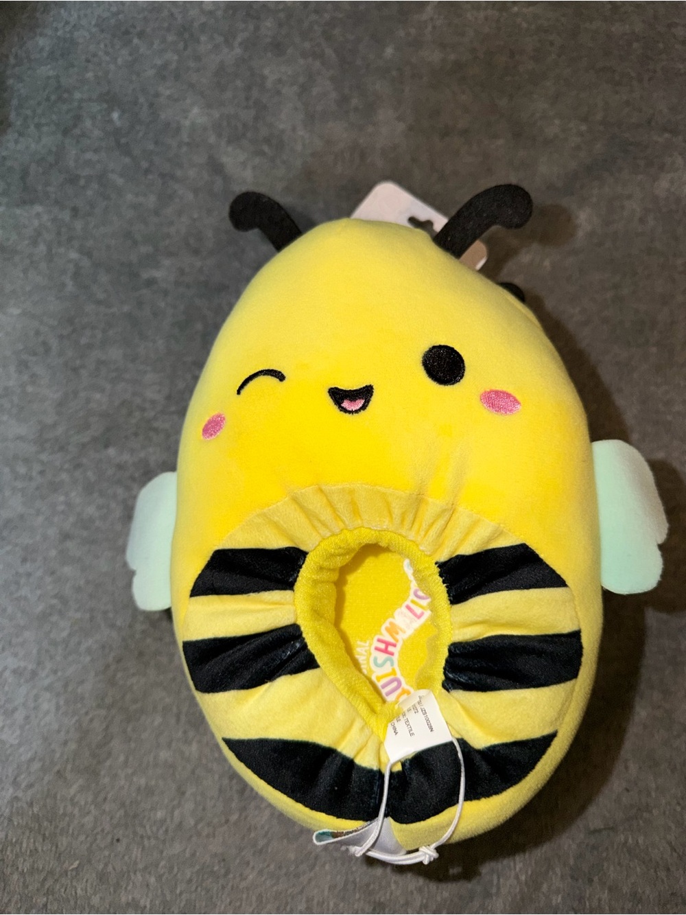 NWT Squishmallows Kid Toddler Size 13/1 Plush Slippers - Sunny the Bee Winking